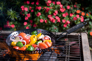 Nicht bearbeitet Stock-runde Form BBQ faltbaren Rost-den beständigen Grill-Korb der Röstungpan