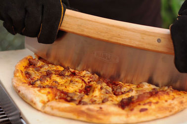 Scharfe Rocker-Blatt BBQ-Werkzeuge, die Pizza-Schneider-Edelstahl-Ausschnitt-Blatt schaukeln